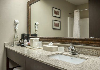 Quality & Near St Louis And I-255 Hotel