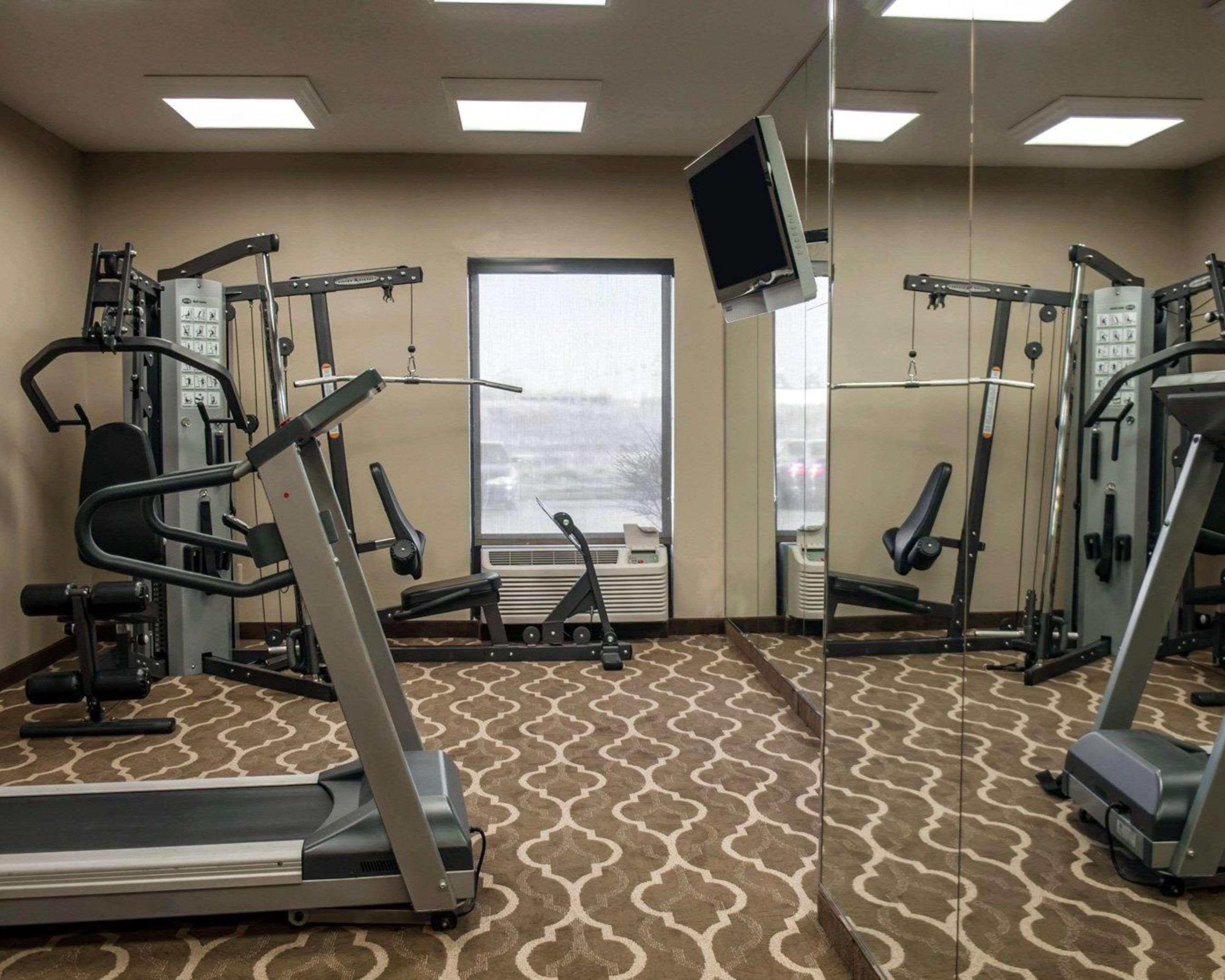 Quality & Near St Louis And I-255 Hotel