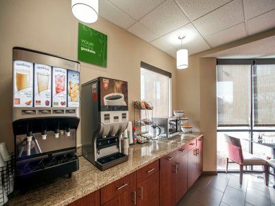 Quality & Near St Louis And I-255 Hotel
