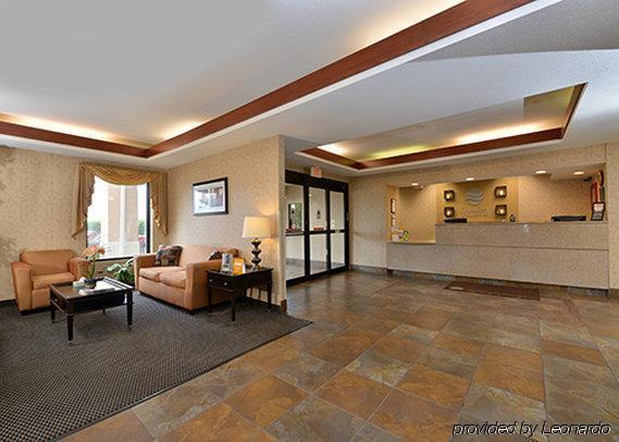 Hotel Quality & Near St Louis And I-255 Cahokia
