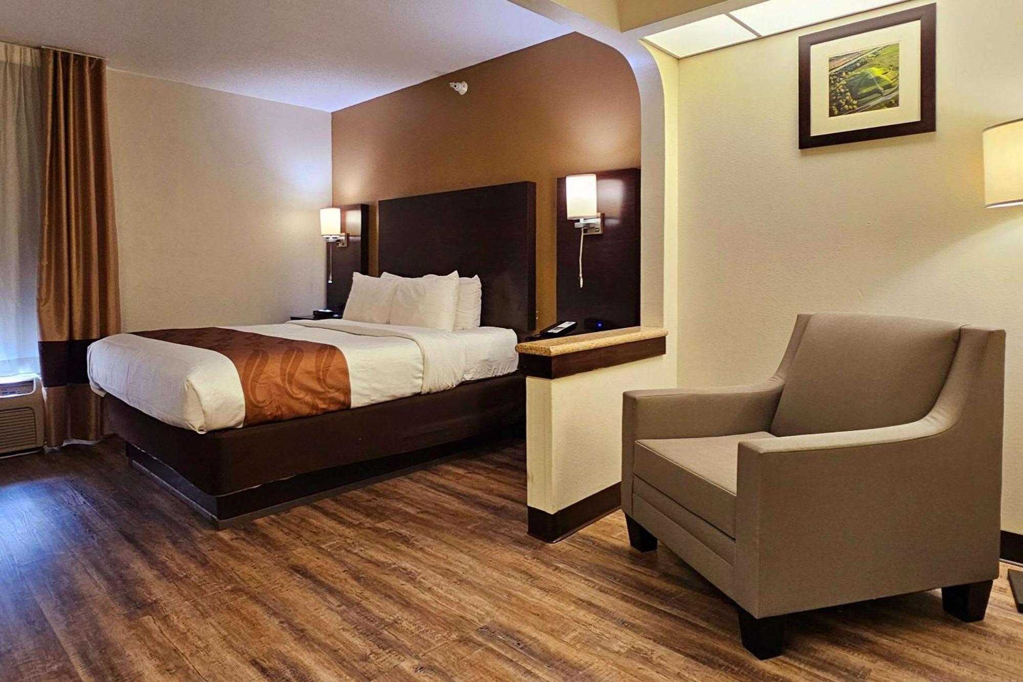 Hotel Quality & Near St Louis And I-255